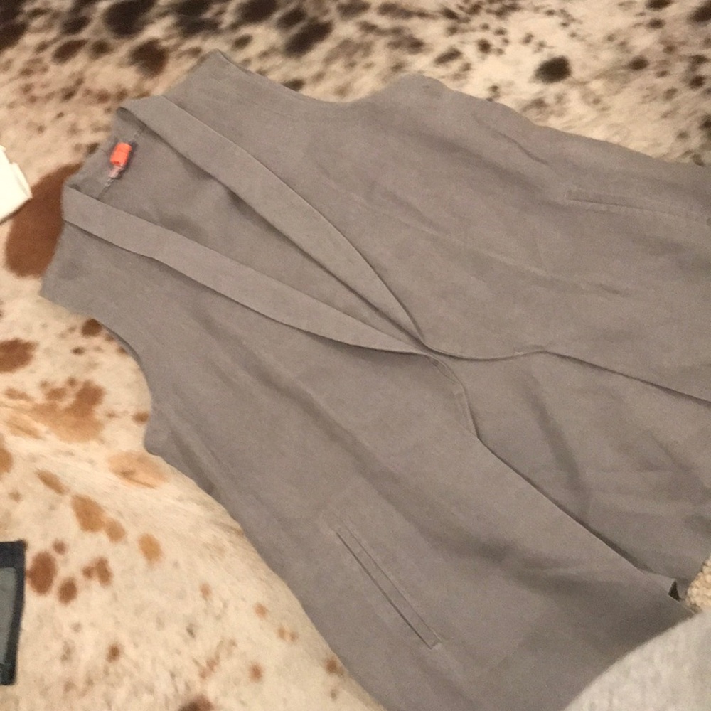 St. Tropez Gray Linen Vest